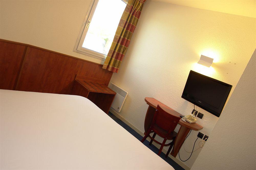 Brit Hotel Orléans St Jean de Braye - L'Antarès Saint-Jean-de-Braye Esterno foto